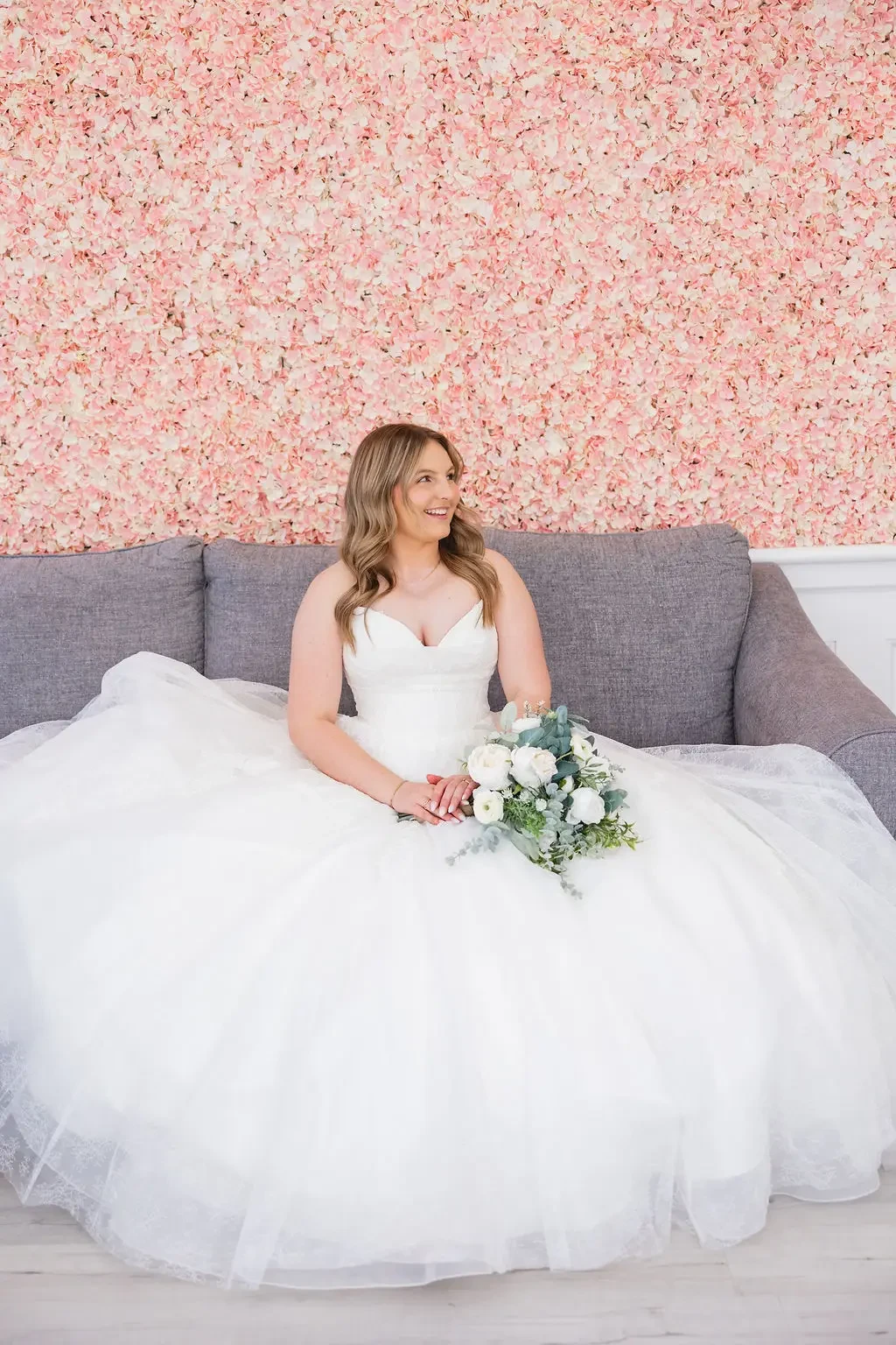 LET’S PLAN YOUR PERFECT DRESS. Mobile Image