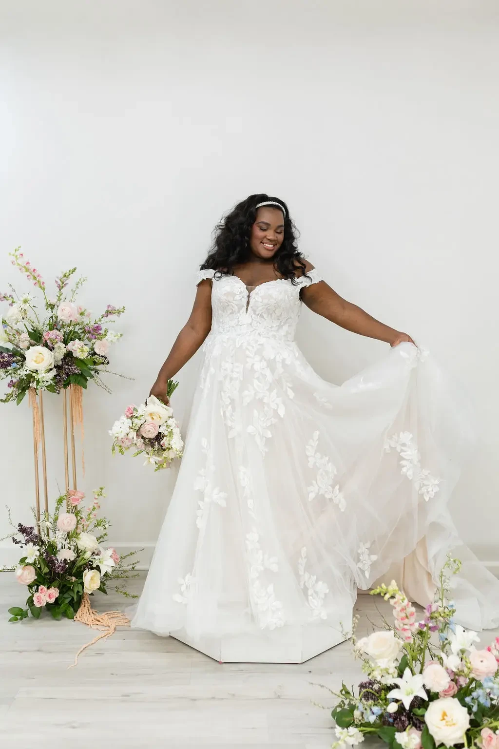 Embracing Confidence and Beauty Image