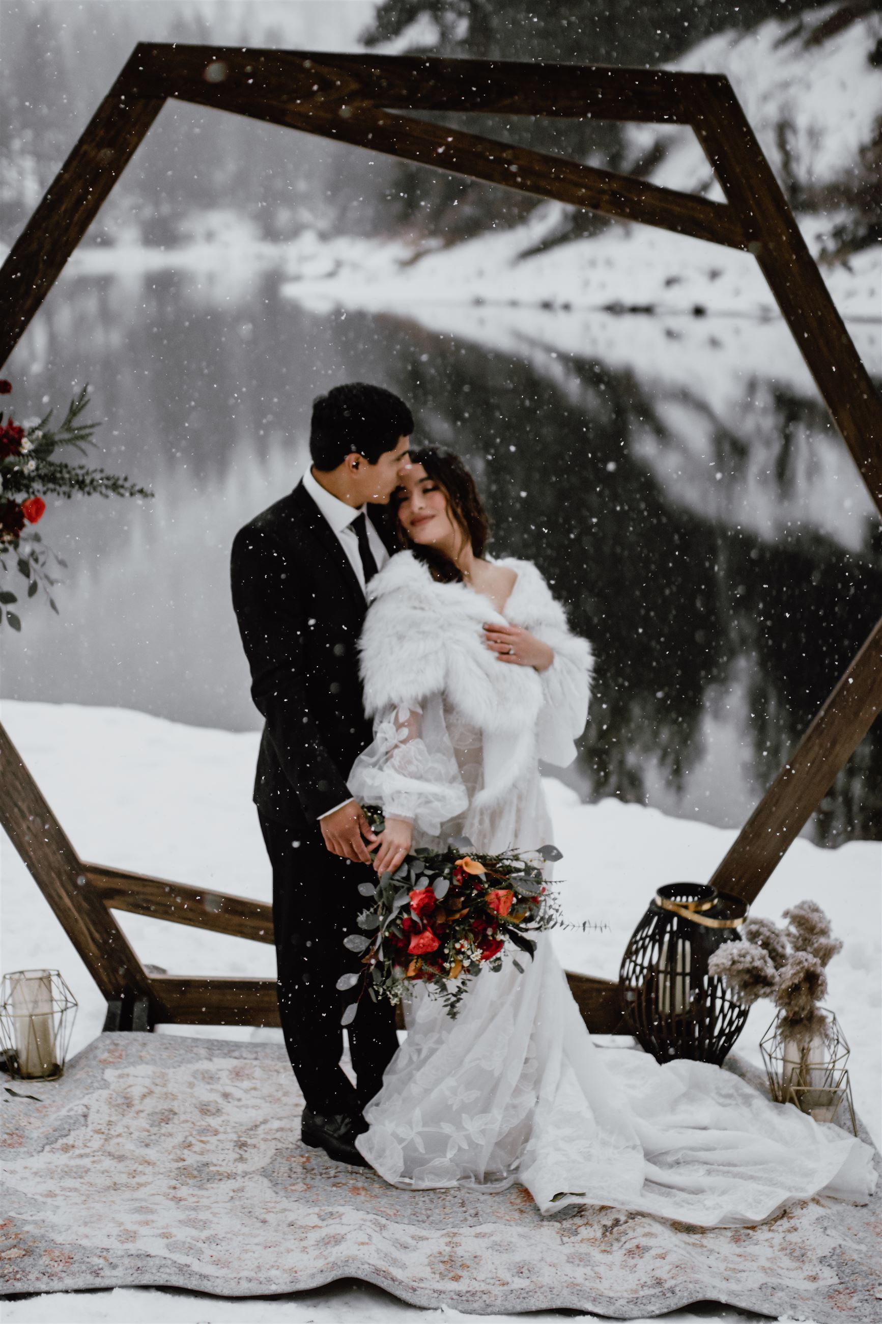 wedding dress winter idaho