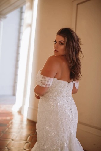 Essense of Australia Plus Size Style #Portia #0 default thumbnail