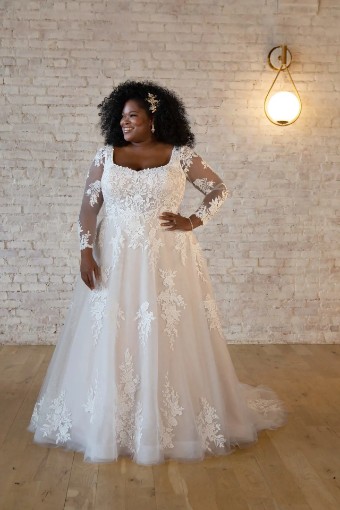 Stella York Plus Size Style #Shayla #0 default thumbnail