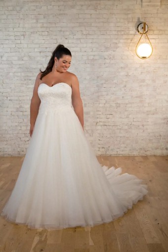 Stella York Plus Size Style #Ellis #0 default thumbnail