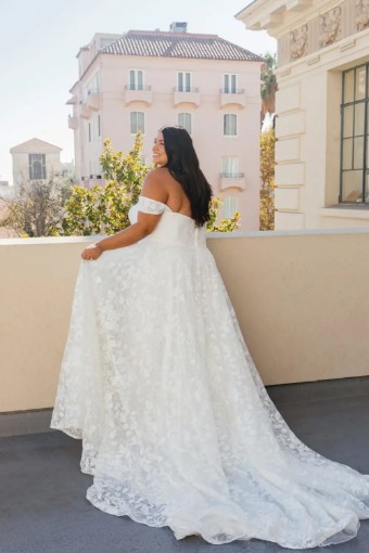 Essense of Australia Plus Size Style #Sonnet #1 thumbnail