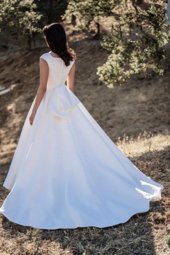Allure Romance Style #Mariana #1 thumbnail