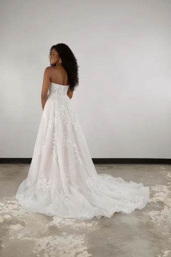 Essense of Australia ($1700-$2900) Style #Eloise #2 thumbnail