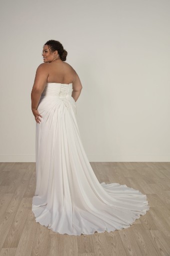 Stella York Plus Size Style #Minna #1 thumbnail