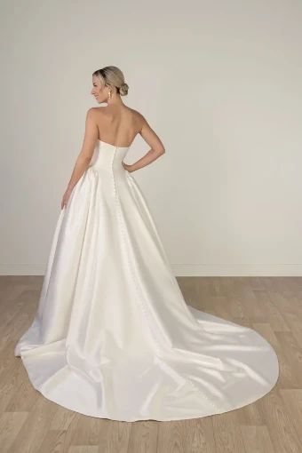 Stella York ($1300-$2000) Style #Astra #1 thumbnail