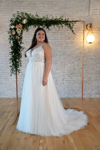 Stella York Plus Size Style #Ophelia #0 default thumbnail